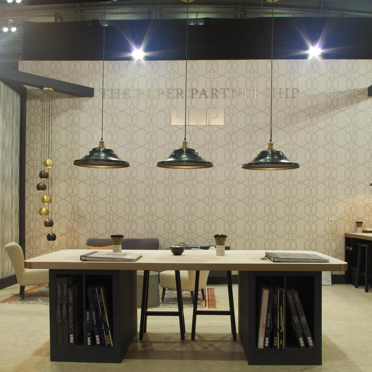 Brooklyn Giant Hat Pendant - 21 Inch - Pewter 6 Brooklyn Giant Hat Pendant - 21 Inch - Pewter - Image 6