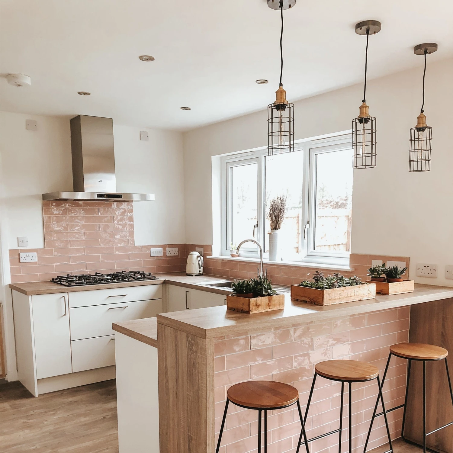 Brooklyn Wire Cage Pendant - 5 Inch - Pewter - Cylinder 5 Brooklyn Wire Cage Pendant - 5 Inch - Pewter - Cylinder - Image 5