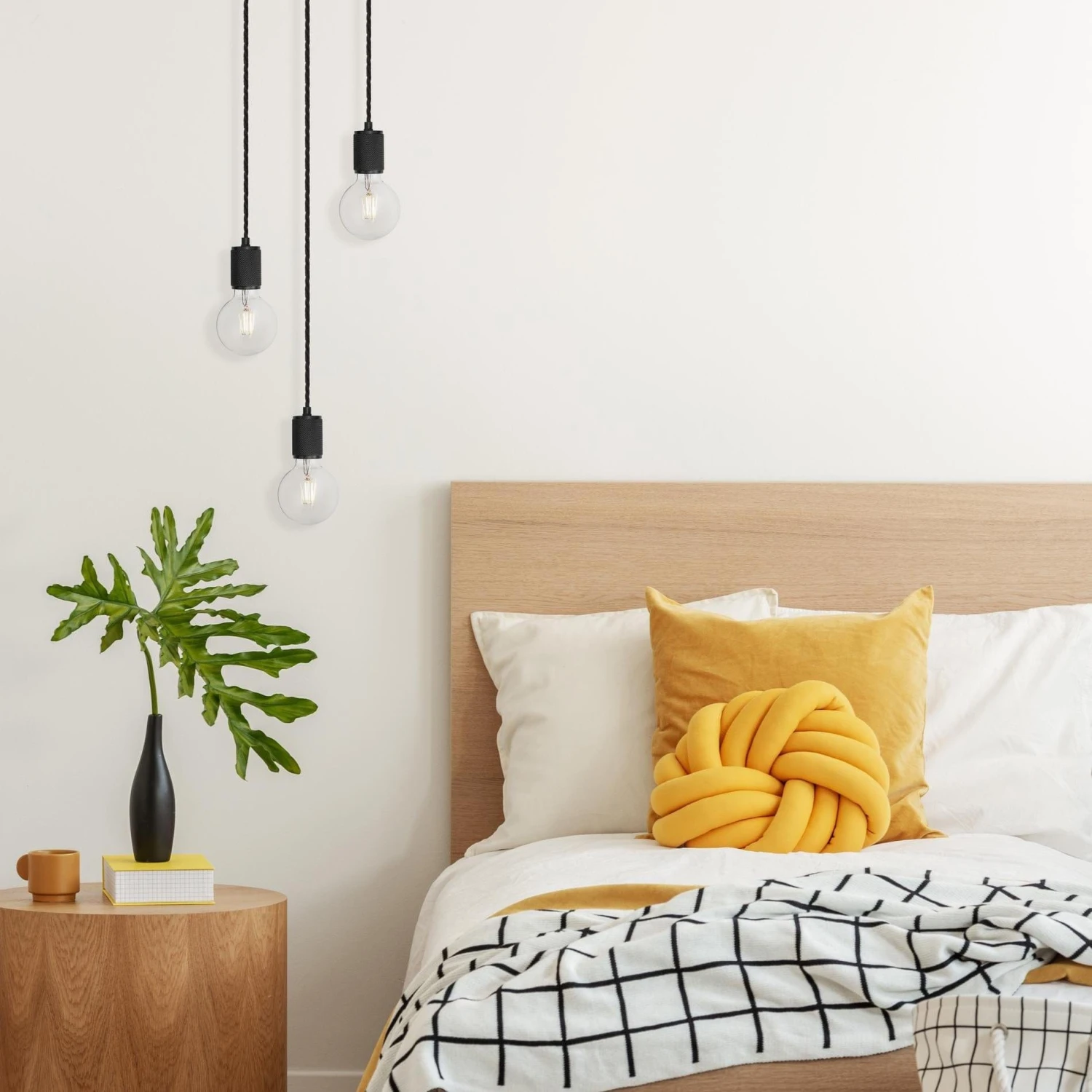 Knurled Edison Pendant Light - 1 Wire - Black 4 Knurled Edison Pendant Light - 1 Wire - Black - Image 4